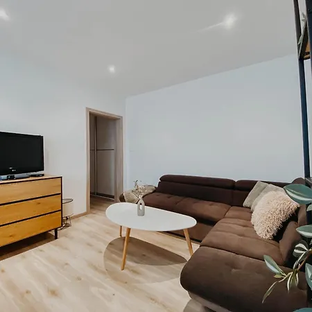 Juzna Trieda * Kassa