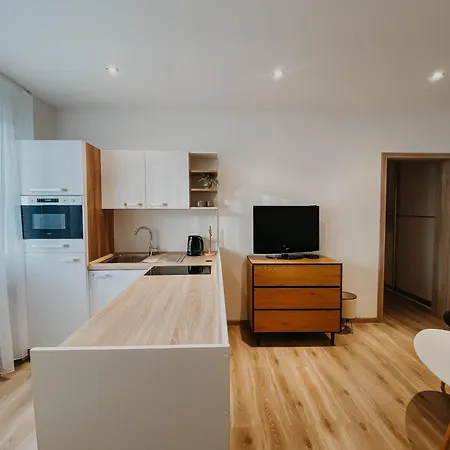 Juzna Trieda Apartman